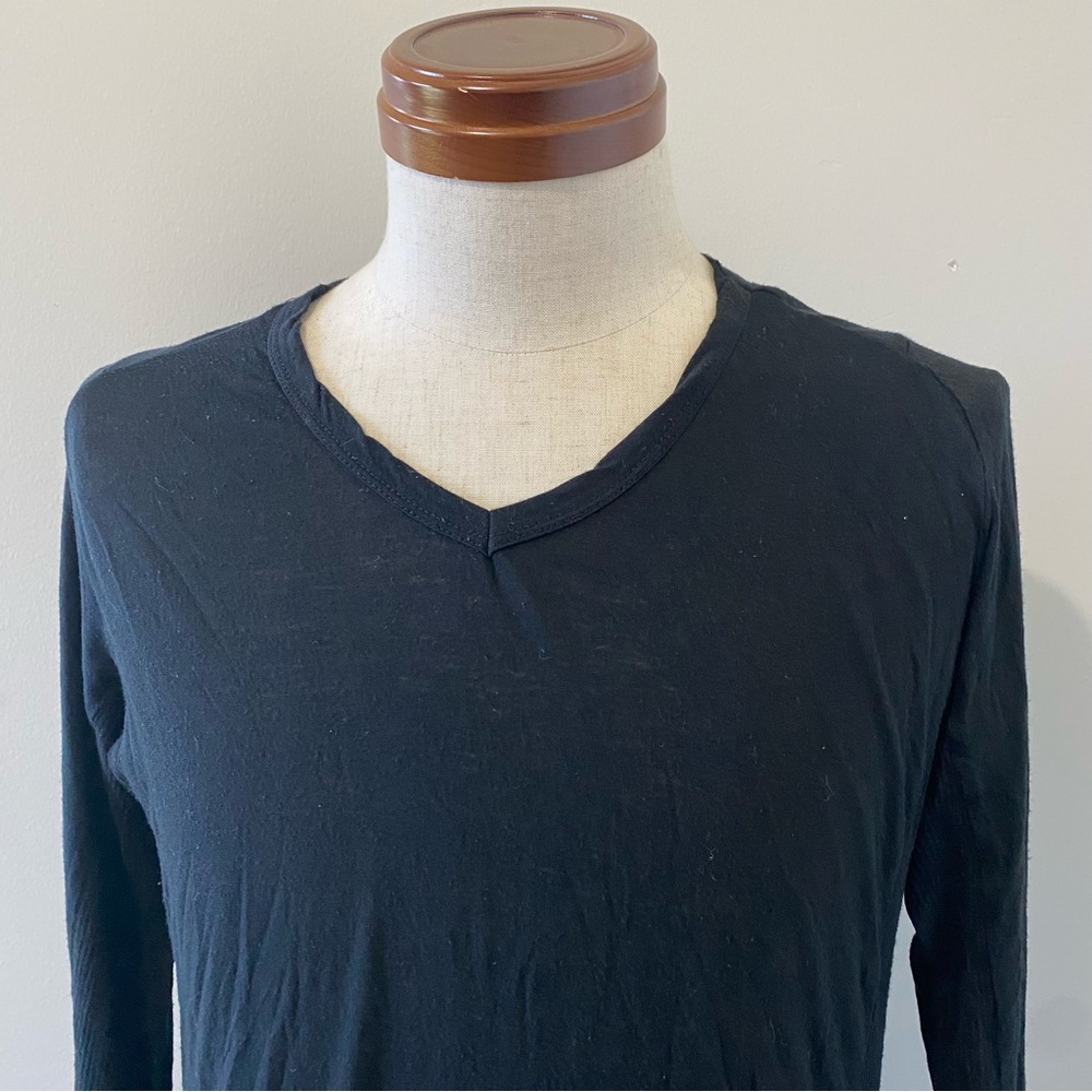 Julius men’s black long-sleeve T-shirt, Size 1 (~XS) - Picture 2 of 10